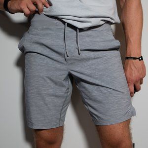 Lululemon T.H.E Short 9” Linerless